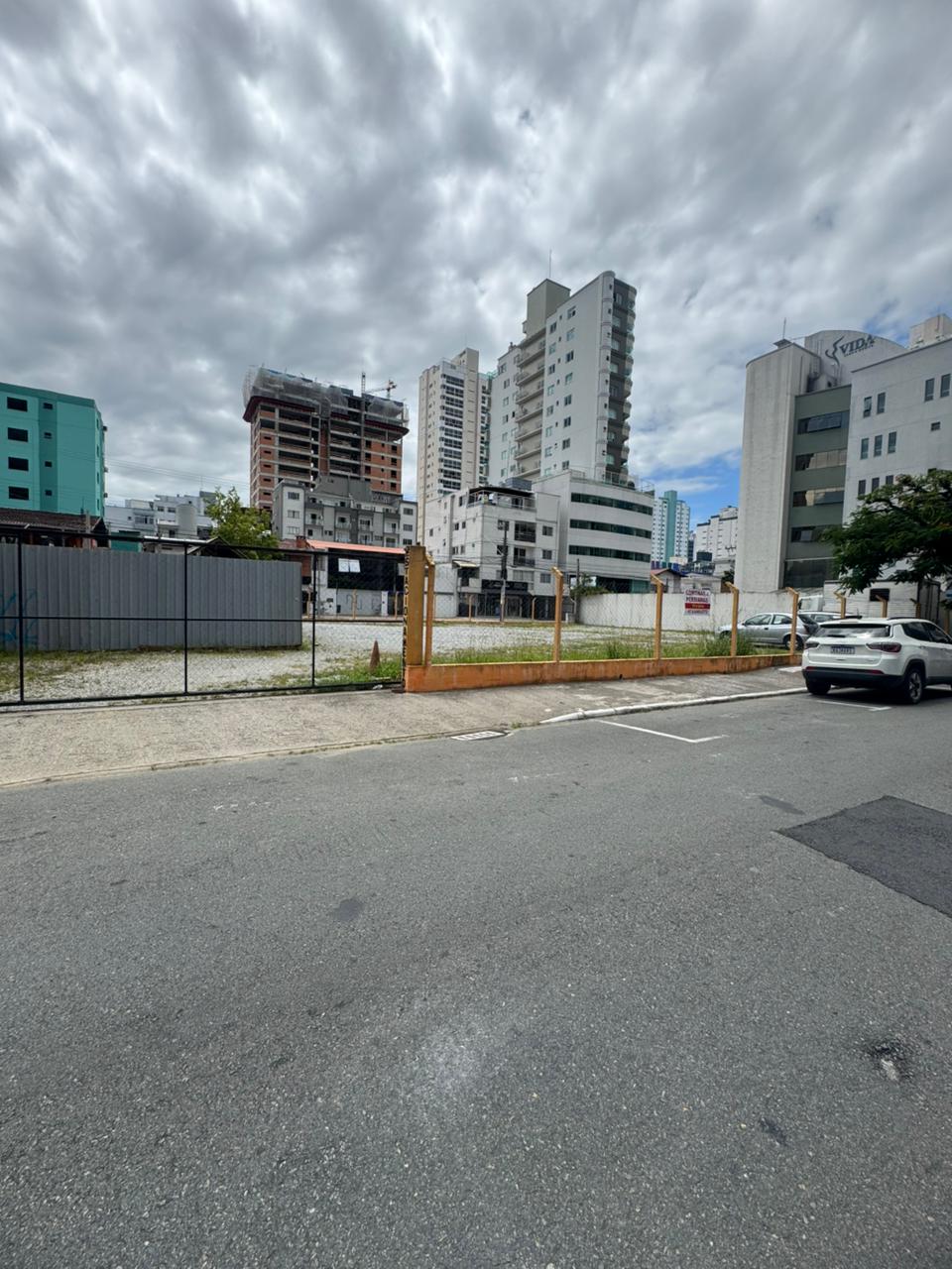 Terreno para Locação – Av. Alvim Bauer | Centro de Balneário Camboriú, foto 2 de 5